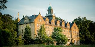 2023 Holiness in the Age of the Internet mountsaintmarys2